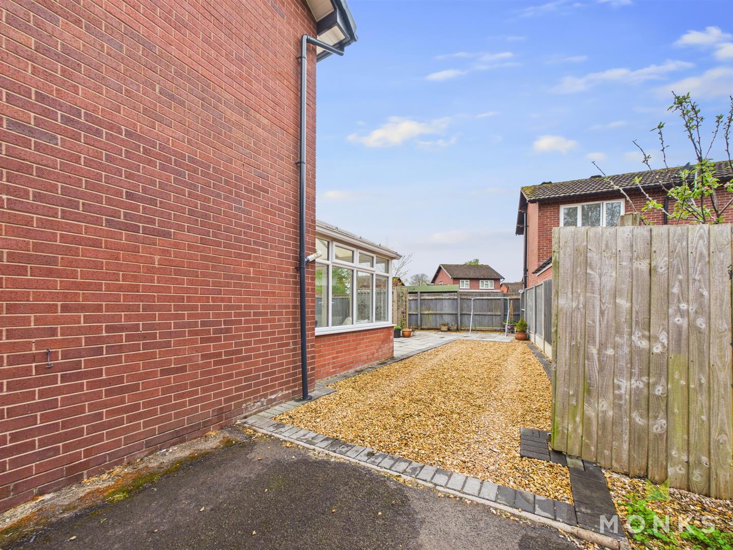 25 Silverdale, Shrewsbury, SY3 5EY SSTC